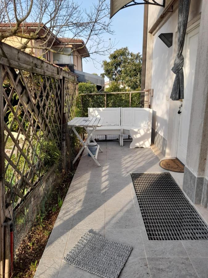 Villa Elisa Lago E Monti Carzago Riviera Eksteriør billede